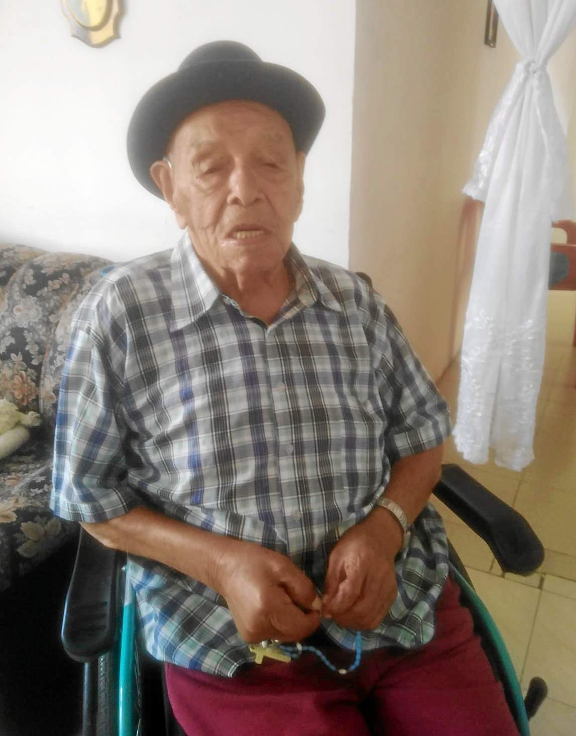 Ramón Antonio Marulanda Carvajal, natural de Manzanares (Caldas), falleció a los 101 años de vida. Sus exequias se llevaron a cabo en Jardines de la Esperanza, en Manizales.