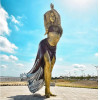 arranquilla rinde homenaje a Shakira con estatua de bronce de más de 6 metros