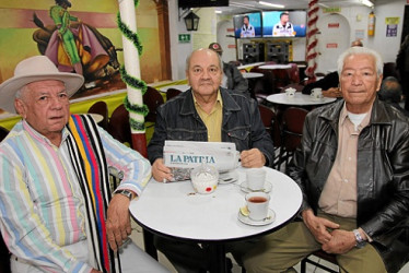 Marino Vega Cardona, Mario Lozano Yusti y Octavio Zapata Ospina.