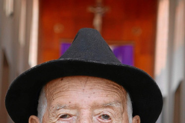Fotos Rubén Darío López. LA PATRIA Luciano de Jesús Arias Giraldo, de 107 años.