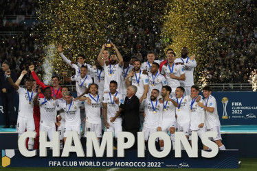 El conjunto blanco había ganado tres Copas Intercontinentales (este torneo se disputó hasta el 2004). Ahora logró su quinto Mundial de Clubes.