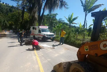  Sitio del accidente en la vía Manizales-Neira. 
