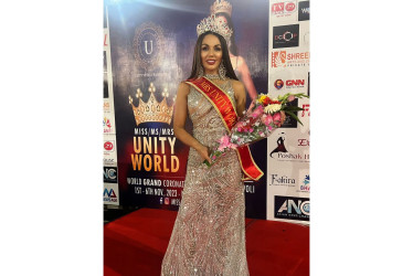 La abogada manizaleña Paula Andrea Cañón Buitrago logró el segundo lugar en el reinado Mrs. Unity World, en Nueva Delhi, capital de India.