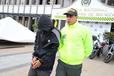 Alias Fresa, de 19 años, fue capturado por los delitos de tráfico de estupefacientes y porte ilegal de armas de fuego.