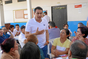 Fotos | Cortesía Alcaldía de Manizales | LA PATRIA El alcalde de Manizales, Jorge Eduardo Rojas, acompañó la visita del gabinete al Bajo Tablazo.