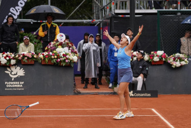 La cucuteña María Camila Osorio venció en semifinales a la italiana Sara Errani y se medirá en la final ante la checa Marie Boukzová.