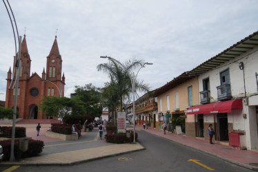 Plaza de Robledo de Anserma (Caldas).