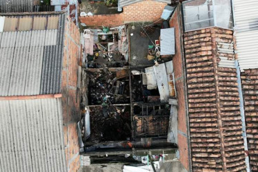 Dos viviendas de Viterbo fueron consumidas por las llamas tras un incendio reportado en la madrugada de este martes.