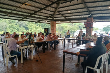 La sesión ordinaria del Concejo de Chinchiná se desarrolla en el restaurante Mi Pueblo, en la doble calzada.