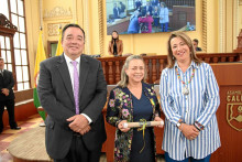 Luz Dary Medina de Osorio, presidenta Sociedad Mejoras Públicas de Aguadas; Mauricio Londoño Jaramillo y la diputada, María Isabel Gaviria Calderón.