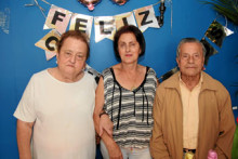 Luisa Betancourt, Consuelo Betancourt y Hernán Giraldo.
