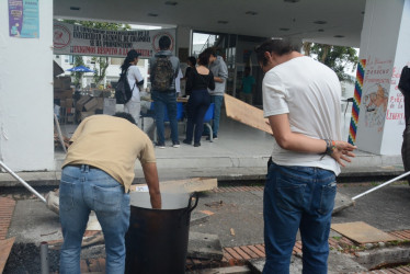 Desde el martes los trabajadores de la Universidad Nacional sede Manizales se declararon en asamblea permanente. 