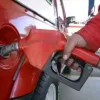 $250, el aumento del precio de la gasolina en febrero