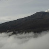 Así lucía en la mañana de este viernes el volcán Nevado del Ruiz desde las cámaras de monitoreo del Servicio Geológico Colombiano instaladas en el cerro Gualí.