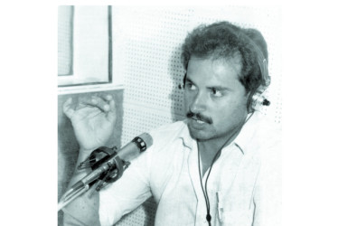 Juan Augusto Jaramillo Osorio trabajó en radio y en prensa escrita. 