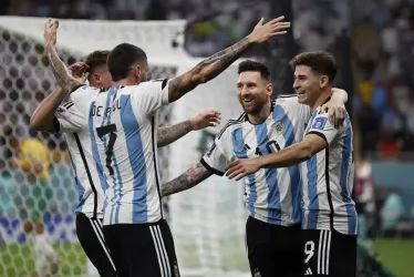 Messi alcanza los mil partidos y Argentina los cuartos de final del Mundial