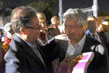 El presidente de la República, Gustavo Petro, y el director del Departamento Nacional de Planeación, presentaron anoche el Plan Nacional de Desarrollo 2022-2026, "Colombia, potencia mundial de la vida". 