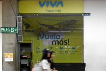La suspensión de operaciones de Viva Air provocó la semana pasada una crisis aérea en Colombia.
