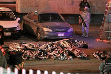 39 migrantes perecieron en la conflagración en la estación del Instituto Nacional de Migración de Ciudad Juárez, en la frontera norte de México.