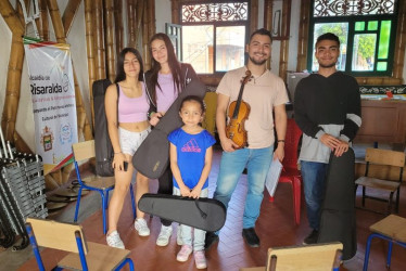 En Risaralda se inició el programa de capacitación para aprender a tocar varios instrumentos musicales.