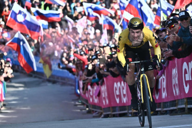 El ciclista esloveno Primoz Roglic consiguió su primer Giro de Italia y su cuarto título 'grande', tras ganar previamente tres ediciones de la Vuelta a España. Este domingo, tras la etapa de despedida en Roma, levantará el trofeo que lo acredita como ganador.