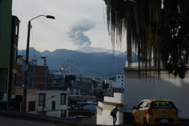 El volcán Nevado de Ruiz, la inspiración de Castrillón para la canción. 