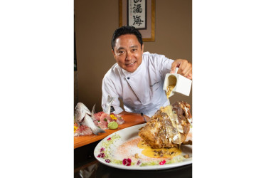 El chef peruano Hajime Kazuga estará el sábado en Manizales.