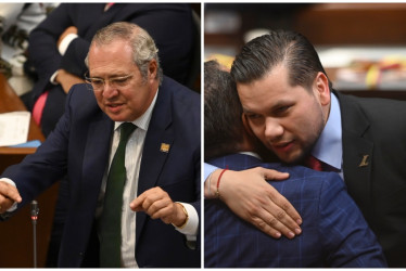 El senador verde Iván Name (izquierda) y el representante liberal Andrés Calle fueron elegidos, respectivamente, presidente y vicepresidente del Congreso para la legislatura 2023-2024.