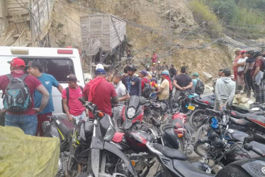 El muerto fue identificado como Gilberto Alirio Gil Taborda, de 42 años y natural de Supía (Caldas). El accidente ocurrió en una mina del sector de Cien Pesos.