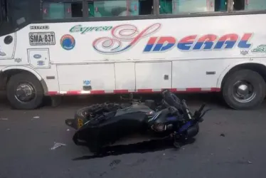 Este es el accidente en el que resultó lesionado el motociclista.