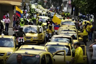 Un paro de taxistas provocó este miércoles el colapso de algunas zonas de Bogotá.