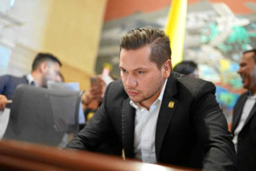 Andrés Calle, presidente de la Cámara de Representantes, se quedó por fuera del debate a la reforma a la salud, tras ser recusado.