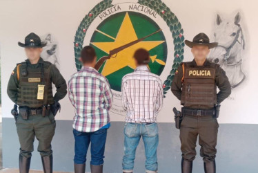 Tres manizaleños y un villamariano fueron capturados por tráfico de drogas y afectación al medioambiente.