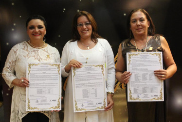 Olga Lucía Ocampo Gómez, Paula Andrea López Cardona y Luz Elena Toro Uribe.