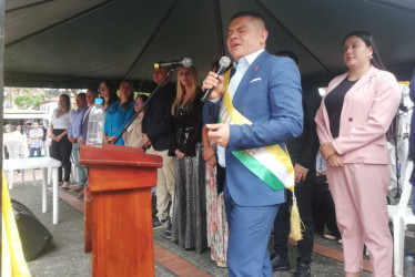 El nuevo alcalde de Riosucio presentó a la ciudadanía parte de su equipo de trabajo.