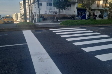 La cebra, ubicada en la calle 53, volvió a ser pintada unos metros más adelante luego de la mala señalización de la vía, que fue corregida este lunes.