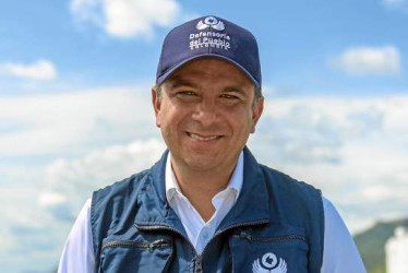 Carlos Camargo, defensor del Pueblo de Colombia.