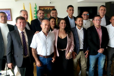 Los concejales de Neira tomaron posesión de su cargo el pasado martes. El acto contó con la presencia del alcalde, Jhon Jairo Castaño.