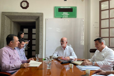 En la Gobernación de Caldas se cumplió la reunión para buscar alternativas que permitan tener una segunda vía de acceso a Villamaría.