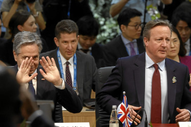 Foto | EFE | LA PATRIA  El secretario de Estado de Estados Unidos, Antony Blinken,y el ministro ruso de Exteriores, Serguéi Lavrov, se evitan durante la reunión ministerial del G20 en Río de Janeiro.