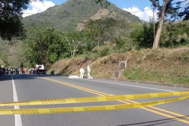 Accidente de tránsito en la vía Manizales - La Felisa