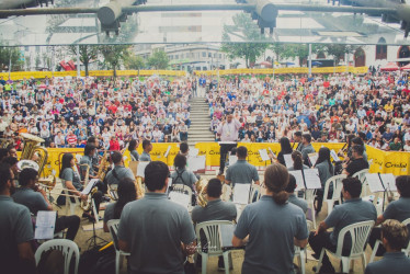 La Banda Municipal de Música de Manizales en una presentación en el parque Ernesto Gutiérrez. 