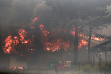 Incendio en zona industrial de Viña del Mar, región de Valparaiso (Chile).