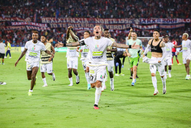 La carrera emocionada de Dayro Moreno y sus compañeros, después de vencer al Medellín, pero también, de haber logrado su gol 225 en la historia del Campeonato Colombiano.