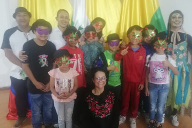 Semillas de color del diablo fue uno de los grupos participantes en el proyecto semilla carnavalera en Riosucio.