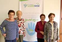 Herenia Alzate de Gómez, Martha Duque Alzate, Delia Rivera y Cecilia Cardona.