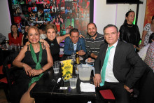 Amparo Gómez, Luz Elena Álvarez, Gilberto Álvarez, Luis Hernán Álvarez y Juan Felipe Orjuela.
